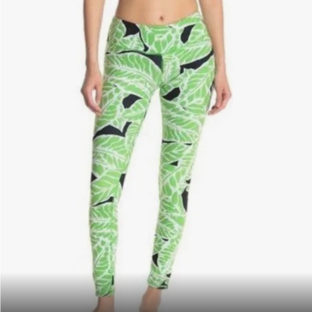 Alo High Waited Airbrush Lift Legging yoga pants to tropical print Medium